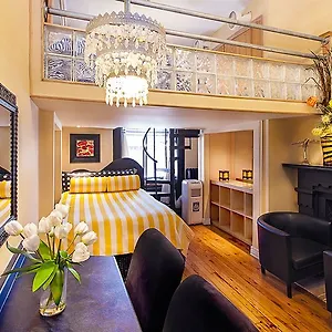 The International Cozy 3* New York